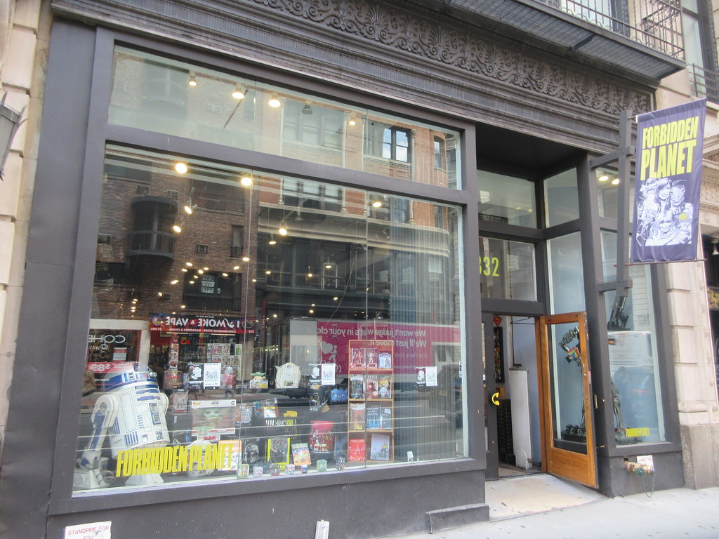 2020 Forbidden Planet Comic Book Store Open Again NYC 0186…